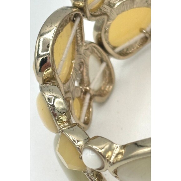Banana Republic Vanilla‎ Stretch Beaded Bracelet Goldtone Hardware One Size NWT - Picture 7 of 8